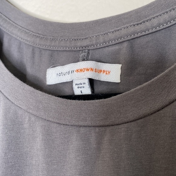 Natural known supply tie back tank grey large EUC - Picture 2 of 4